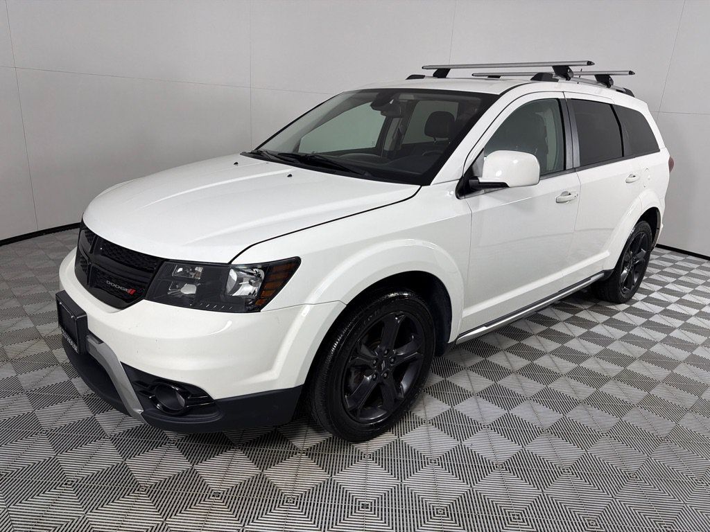 Used 2020 Dodge Journey Crossroad FWD image 9