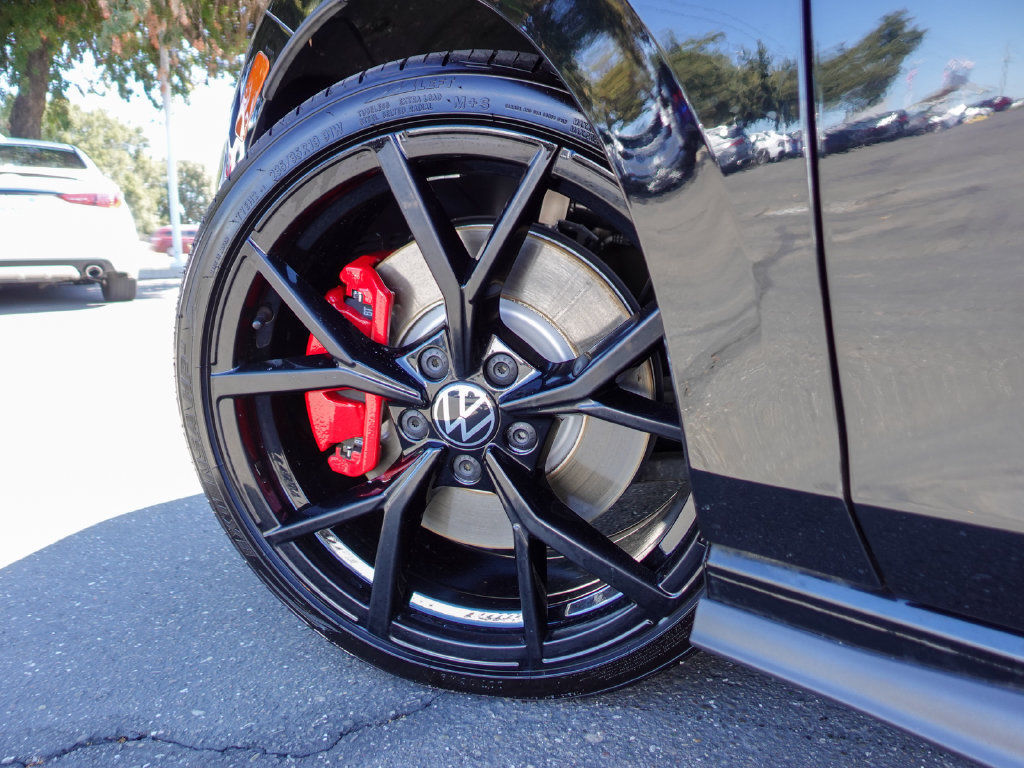 Used 2024 Volkswagen GTI S FWD image 10