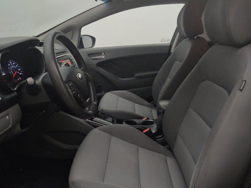 Used 2017 Kia Forte LX FWD image 17
