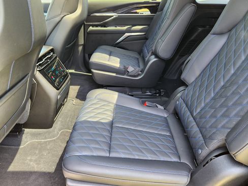 New 2025 Cadillac Escalade IQ Luxury 1 image 19