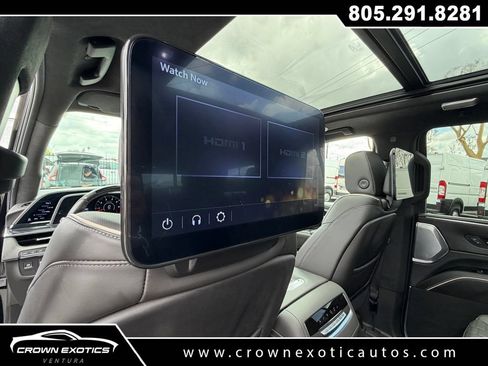 Used 2024 Cadillac Escalade V w/ LPO, ONYX Package AWD/4WD image 35