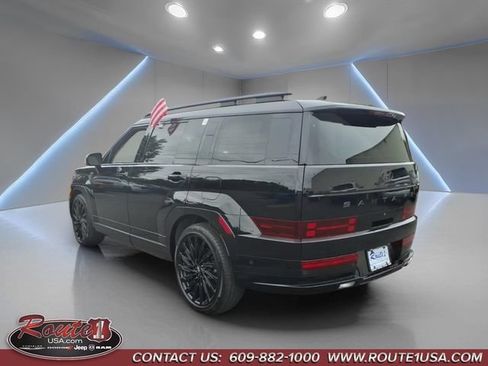 Used 2025 Hyundai Santa Fe Calligraphy AWD/4WD image 6