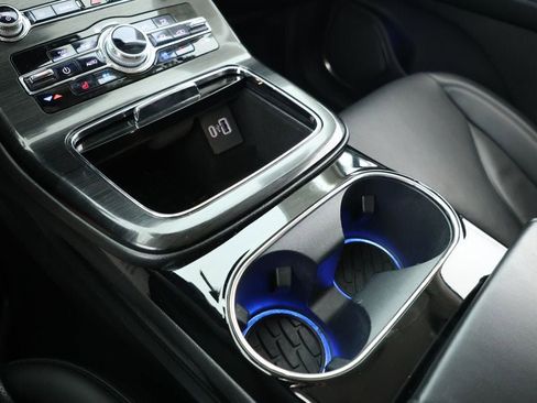 Used 2021 Lincoln Nautilus Reserve image 15