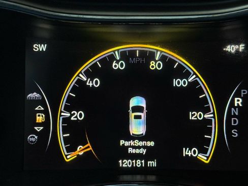 Used 2014 Jeep Grand Cherokee Limited image 57