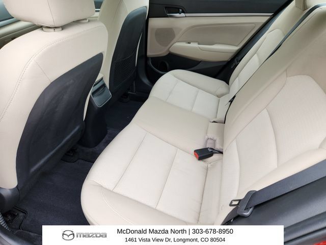Used 2017 Hyundai Elantra Value Edition FWD image 10