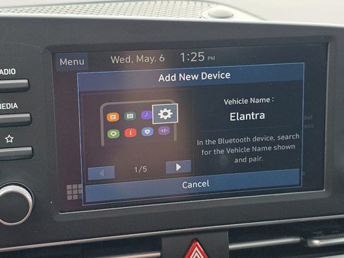 Used 2025 Hyundai Elantra Hybrid FWD image 25