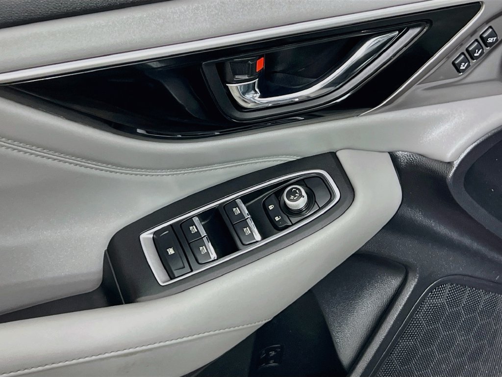 Used 2022 Subaru Legacy Limited AWD/4WD image 23