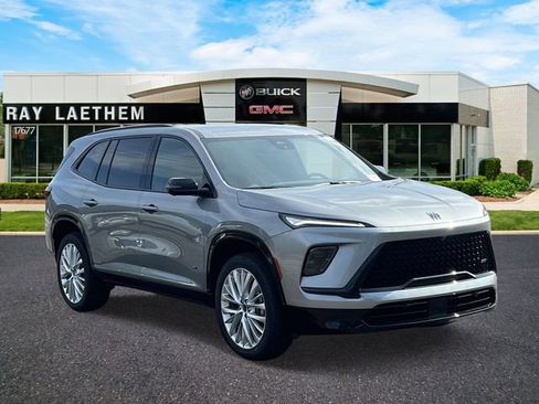 Used 2026 Buick Enclave Sport Touring w/ Power Package image 7