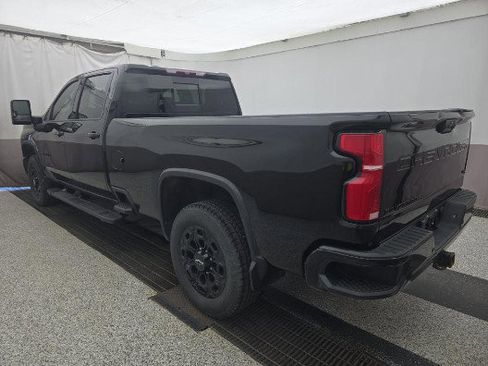 Used 2024 Chevrolet Silverado 2500 LTZ w/ LTZ Plus Package AWD/4WD image 4