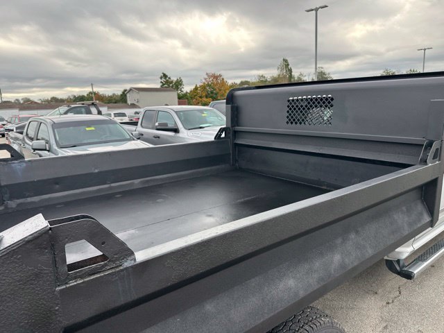 Used 2016 RAM 3500 Tradesman w/ Chrome Appearance Group AWD/4WD image 14
