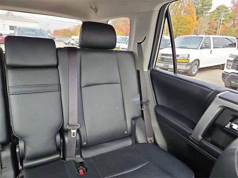 Used 2019 Toyota 4Runner Limited image 15