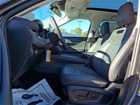 New 2026 Ford Explorer Active w/ Active Comfort Package image 9