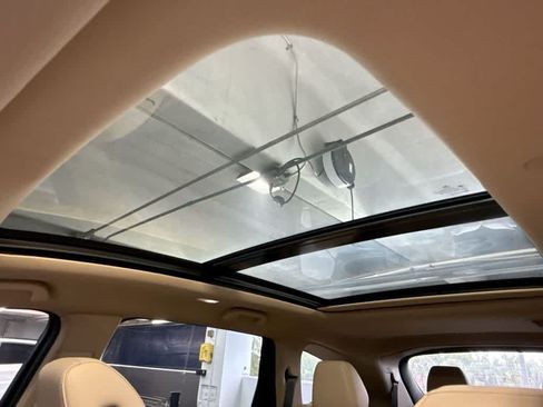 Used 2024 Acura MDX FWD image 21