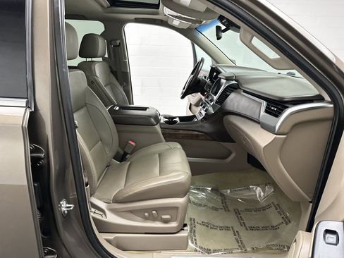 Used 2016 Chevrolet Tahoe LT w/ Off-Road Package image 27
