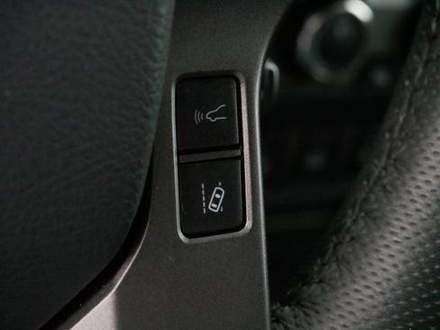 Used 2023 Toyota Tacoma TRD Sport image 25