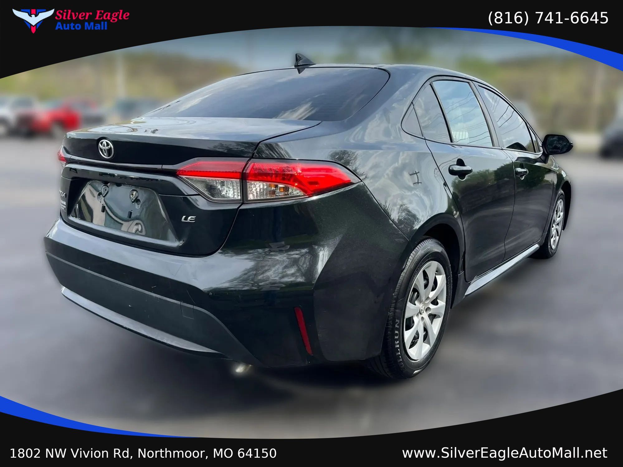 Used 2020 Toyota Corolla LE FWD image 4