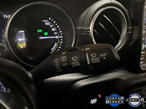 Used 2023 Jeep Wrangler Unlimited Sahara w/ Cold Weather Group image 39