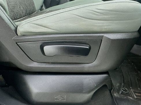 Used 2017 RAM 1500 Big Horn image 22