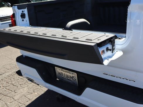 New 2026 GMC Sierra 1500 Denali Ultimate image 9