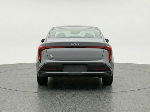 Used 2025 Kia K4 LXS image 7