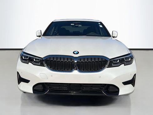 Used 2019 BMW 330i Sedan w/ Premium Package image 9