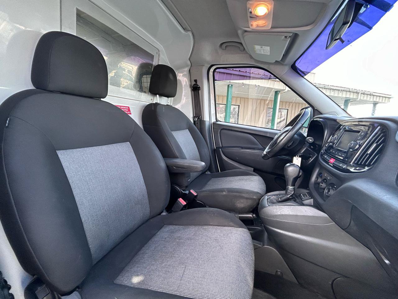 Used 2019 RAM ProMaster City Tradesman SLT FWD image 12