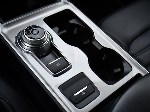 Used 2024 Ford Edge SEL w/ Convenience Package image 31