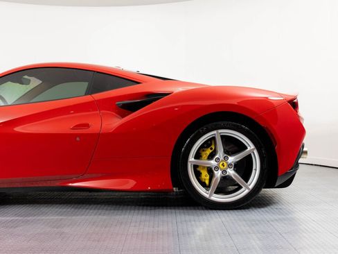 Certified 2021 Ferrari F8 Tributo RWD image 26