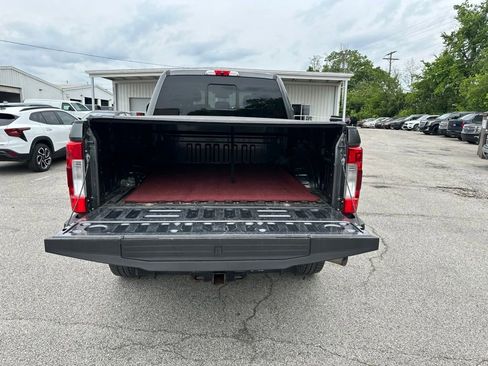Used 2019 Ford F250 Lariat w/ Lariat Ultimate Package AWD/4WD image 7