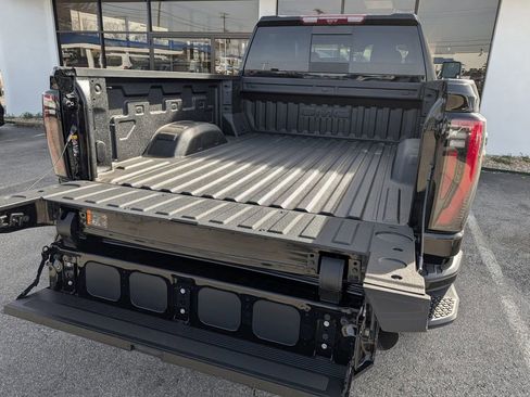 New 2026 GMC Sierra 2500 AT4 w/ AT4 Premium Plus Package image 27