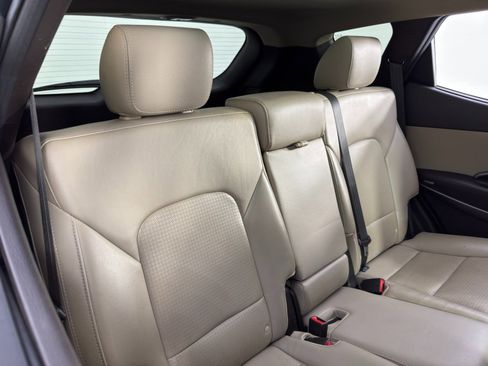 Used 2014 Hyundai Santa Fe w/ Technology Package 05 image 37