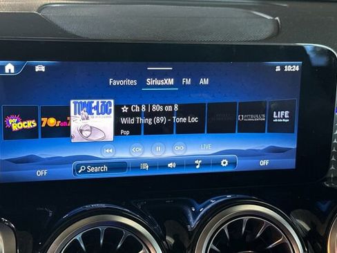 Used 2025 Mercedes-Benz GLB 250 image 23