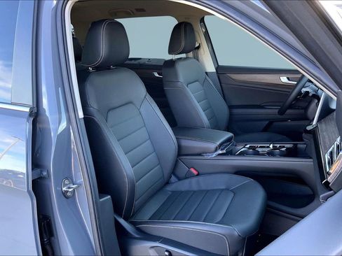 New 2026 Volkswagen Atlas SEL image 11