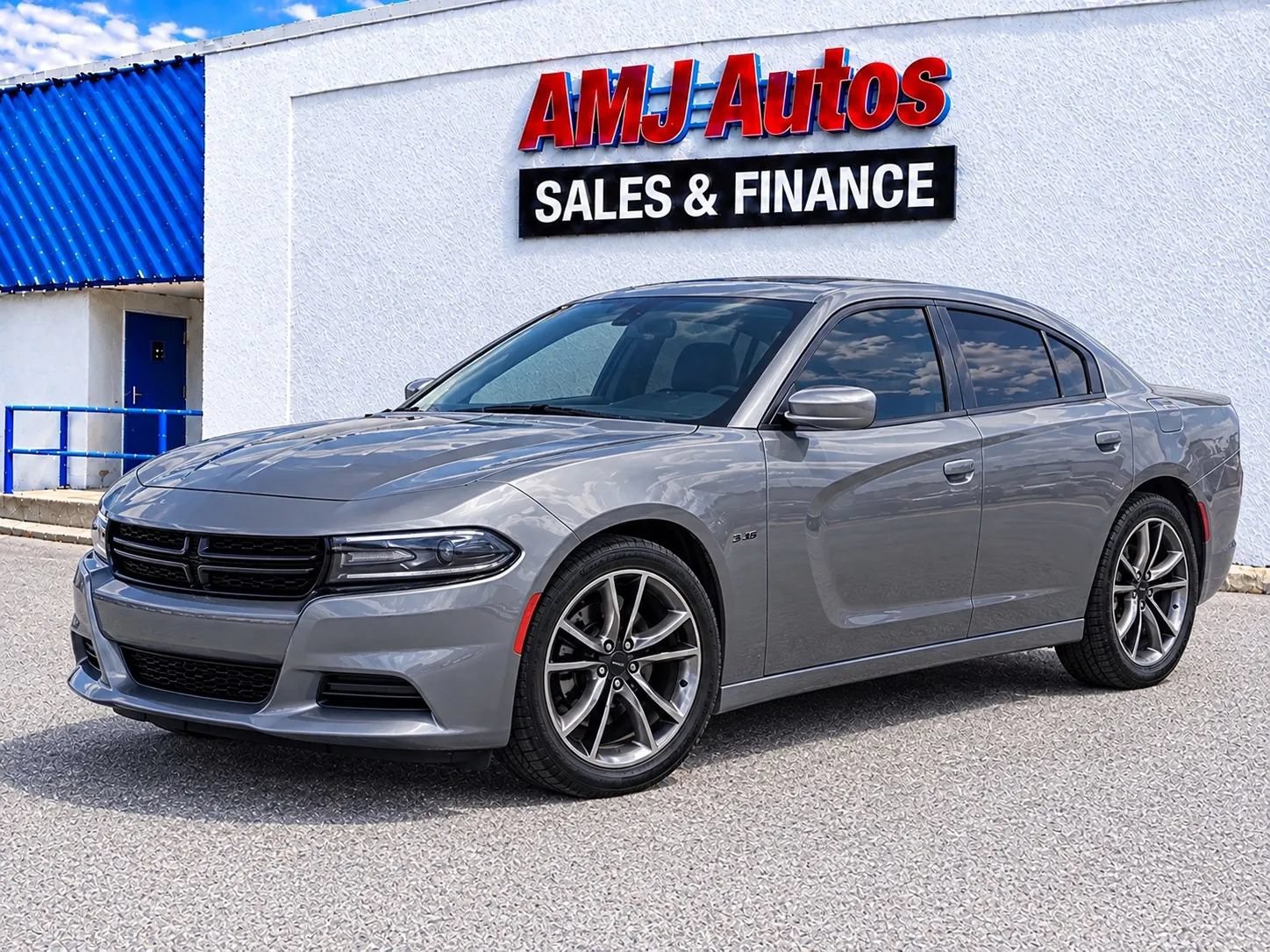 Used 2015 Dodge Charger R/T w/ Wheels & Tunes Group RWD image 1