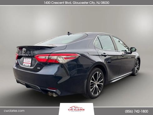 Used 2018 Toyota Camry SE w/ Audio Package image 6