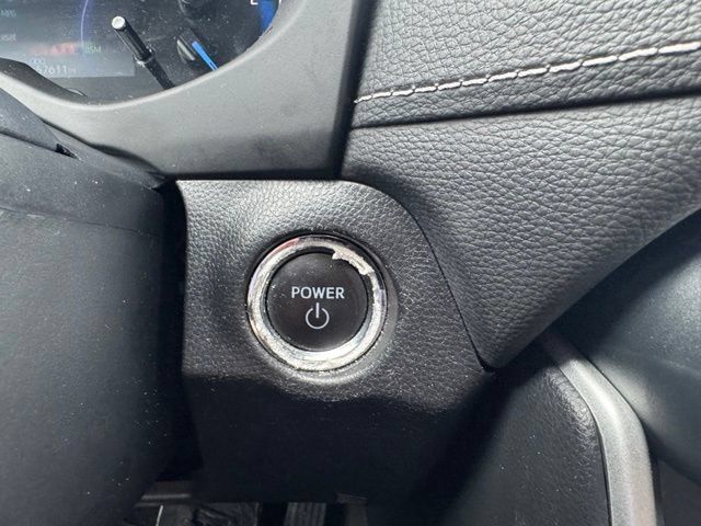 Certified 2023 Toyota RAV4 XLE Premium AWD/4WD image 33