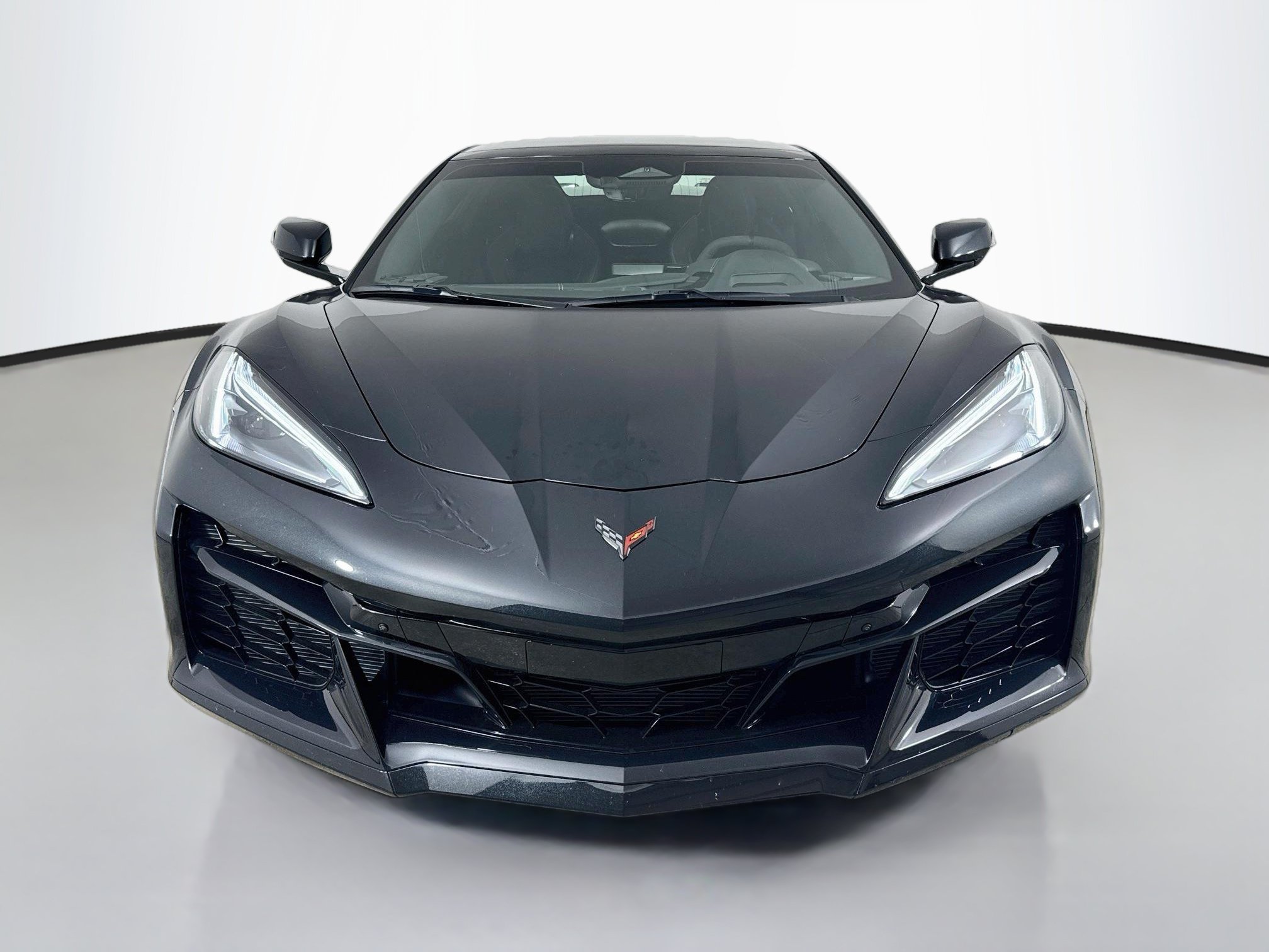 Used 2024 Chevrolet Corvette Z06 RWD image 3