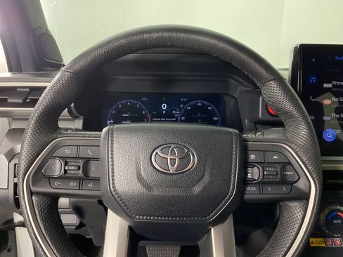 Used 2024 Toyota Tacoma TRD Off-Road w/ TRD Off Road Upgrade Package image 13