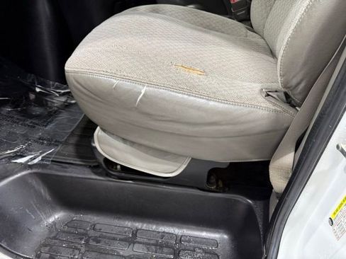 Used 2015 Chevrolet Express 3500 LT w/ LT Preferred Equipment Group image 12