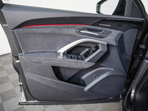 New 2025 Audi SQ5 Premium Plus image 21