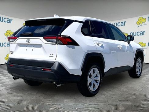 Used 2025 Toyota RAV4 LE AWD/4WD image 6