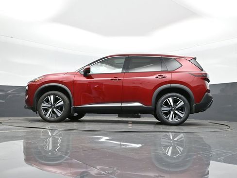 Used 2023 Nissan Rogue SL image 35