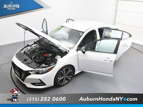 Used 2021 Nissan Sentra SR FWD image 36