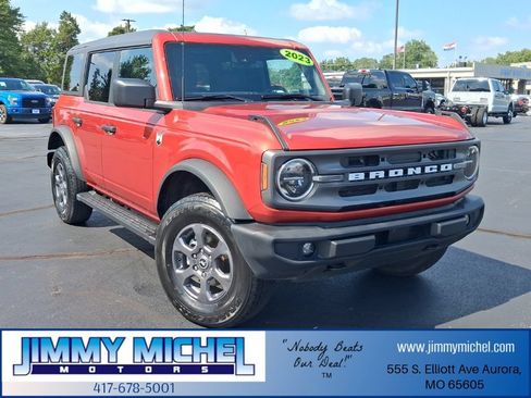 Used 2023 Ford Bronco Big Bend AWD/4WD image 1