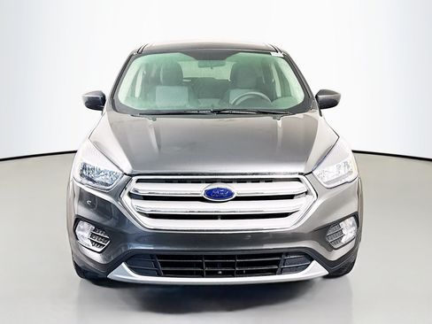 Used 2019 Ford Escape SE AWD/4WD image 2