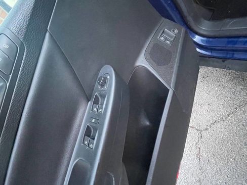 Used 2009 Volkswagen Passat Komfort image 12