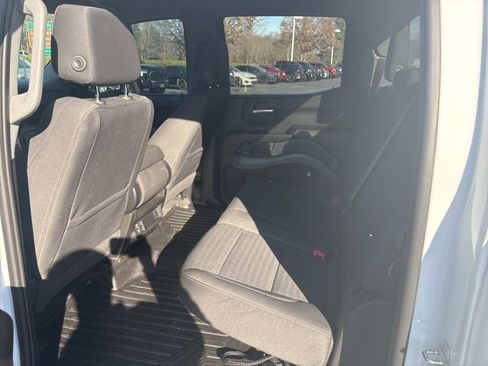 Used 2022 Chevrolet Silverado 1500 Custom Trail Boss w/ LPO, Dark Essentials Package image 12