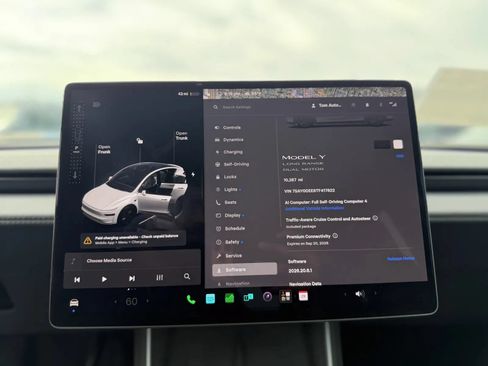 Used 2026 Tesla Model Y Long Range AWD/4WD image 24