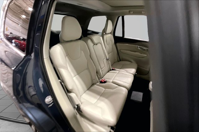 Certified 2025 Volvo XC90 T8 Plus w/ Protection Package Premier AWD/4WD image 30