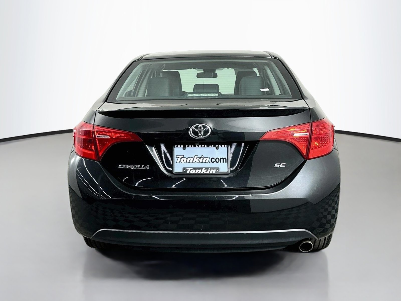Used 2017 Toyota Corolla SE FWD image 6